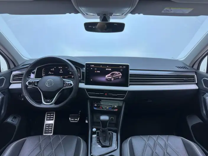 Volkswagen Tiguan L 2022 Model 330TSI Automatic 2WD R-Line Enjoy the version more – фото 14