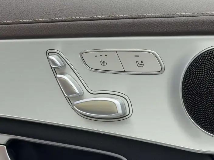 Mercedes-Benz GLC 2021 Model GLC 260 L 4MATIC Dynamic Model – фото 5