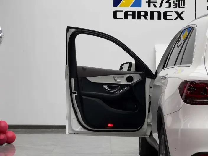 Mercedes-Benz GLC 2021 Model GLC 260 L 4MATIC Dynamic Model – фото 20