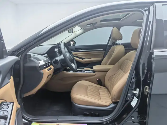 Nissan Teana 2022 Model 2.0L XL-Upr Premium Edition – фото 17