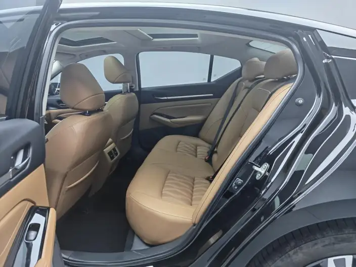 Nissan Teana 2022 Model 2.0L XL-Upr Premium Edition – фото 18