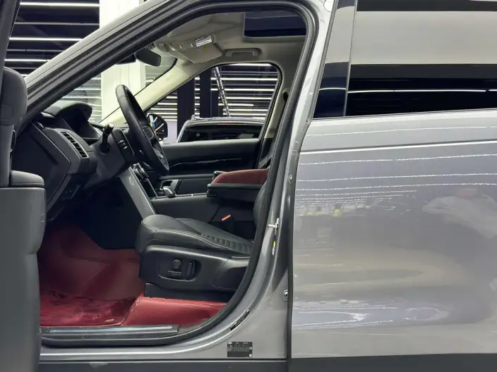 Land Rover Discovery 2024 Model 360PS S – фото 16