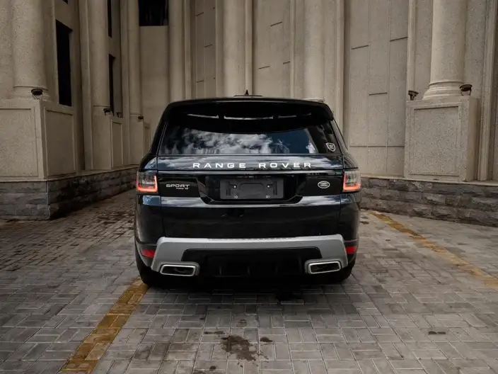 Land Rover Range Rover Sport PHEV 2020 Model P400e SE – фото 5