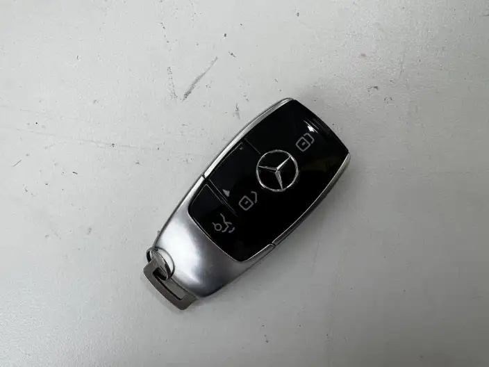 Mercedes-Benz E-Class 2021 Model Facelift E 300 L Fashion Model sedan – фото 11