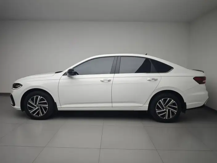 Volkswagen Lavida 2024 Model 300TSI DSG Starry Sky Leading Edition – фото 4
