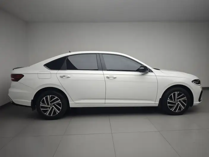 Volkswagen Lavida 2024 Model 300TSI DSG Starry Sky Leading Edition – фото 8