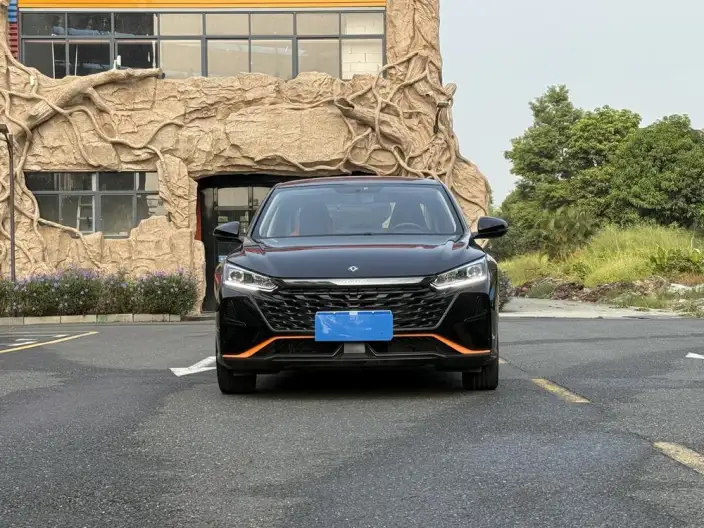 Yixuan 2023 Model Mach Version 1.5L Automatic Chasing the Wind version – фото 2