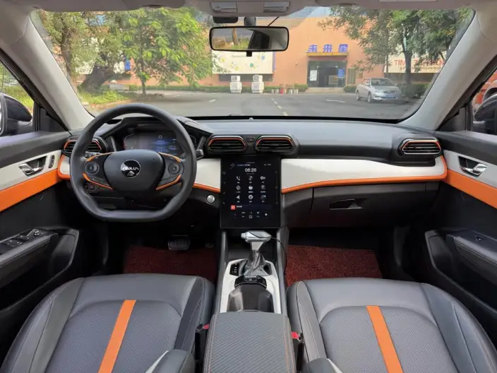 Yixuan 2023 Model Mach Version 1.5L Automatic Chasing the Wind version – фото 11