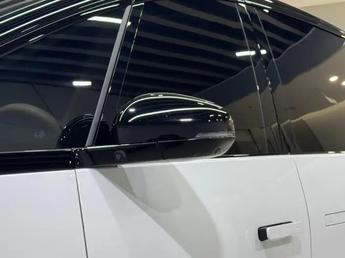 Li Auto MEGA 2025 Model Home Family Special Edition – фото 12