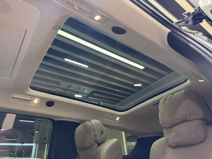 Li Auto MEGA 2025 Model Home Family Special Edition – фото 26