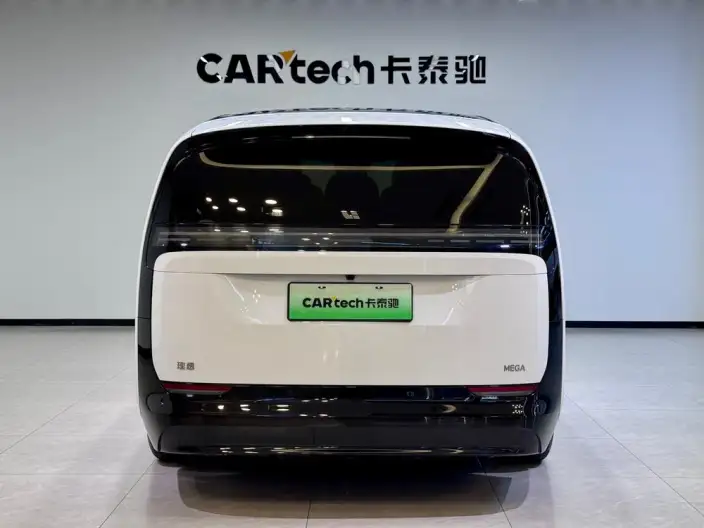Li Auto MEGA 2025 Model Home Family Special Edition – фото 34