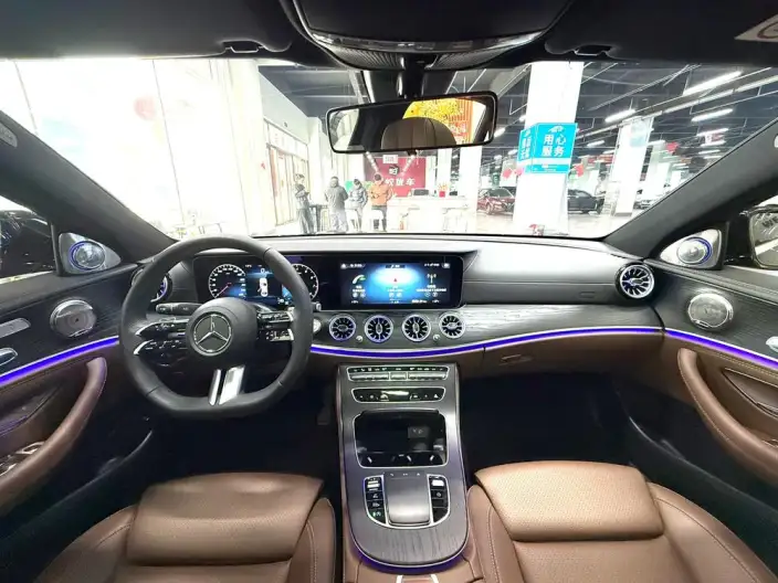 Mercedes-Benz E-Class 2023 Model E 260 L Sports sedan – фото 10