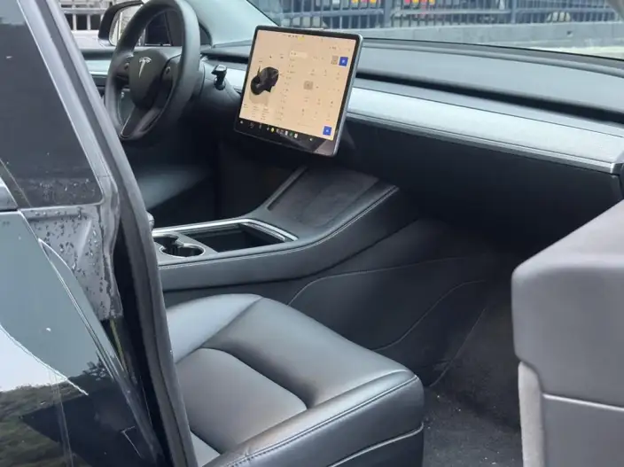 Model Y 2023 Model Long Battery Life Pro All-wheel drive version – фото 12