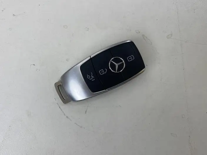 Mercedes-Benz GLB 2021 Model GLB 200 Fashion Model – фото 11