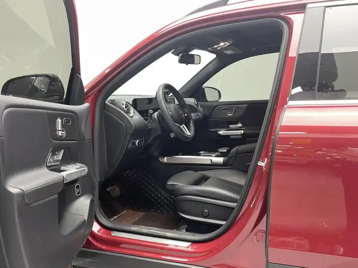 Mercedes-Benz GLB 2021 Model GLB 200 Fashion Model – фото 17