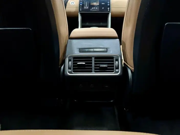 Land Rover Discovery Sport 2025 Model 249PS Performance Technology Edition – фото 12
