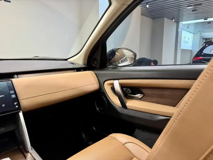 Land Rover Discovery Sport 2025 Model 249PS Performance Technology Edition – фото 16
