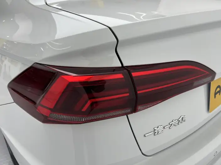 Volkswagen Bora 2021 Model 1.5L Automatic Comfort Zhilian Edition – фото 13
