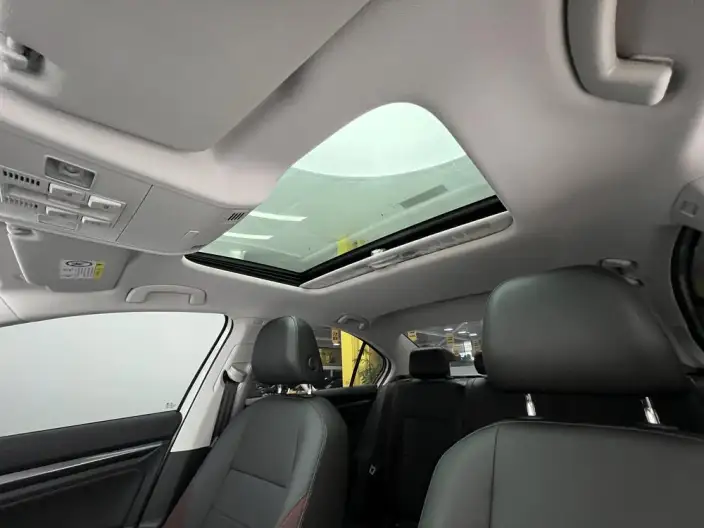 Volkswagen Bora 2021 Model 1.5L Automatic Comfort Zhilian Edition – фото 19