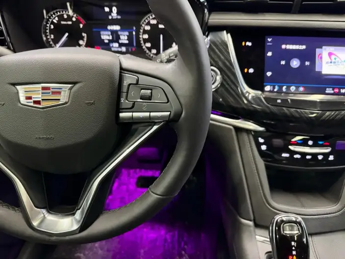 Cadillac XT6 2022 Model 2.0T VI seat 4WD Luxury Model – фото 51