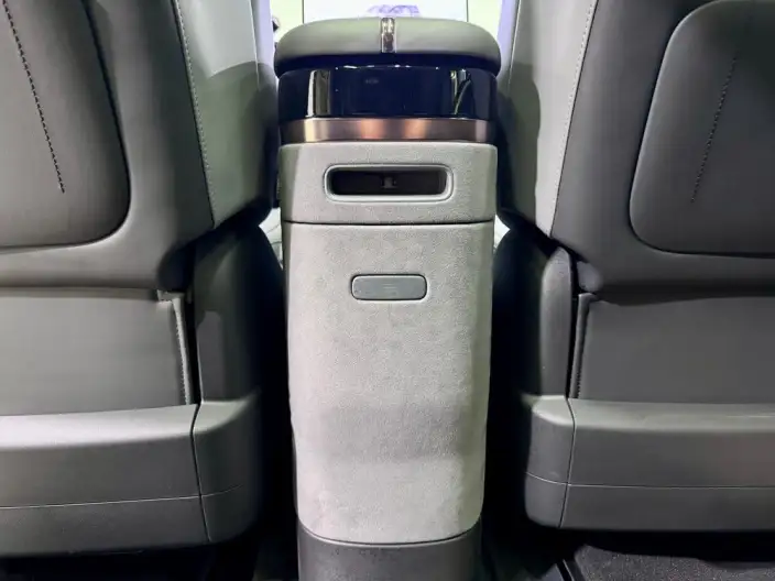 ZEEKR MIX 2025 Model 76kWh Smart Driving Edition – фото 9
