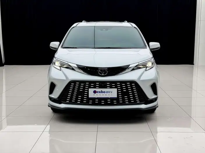 Granvia 2026 Model Intelligent Hybrid 2.5L 2WD Comfort Edition – фото 2