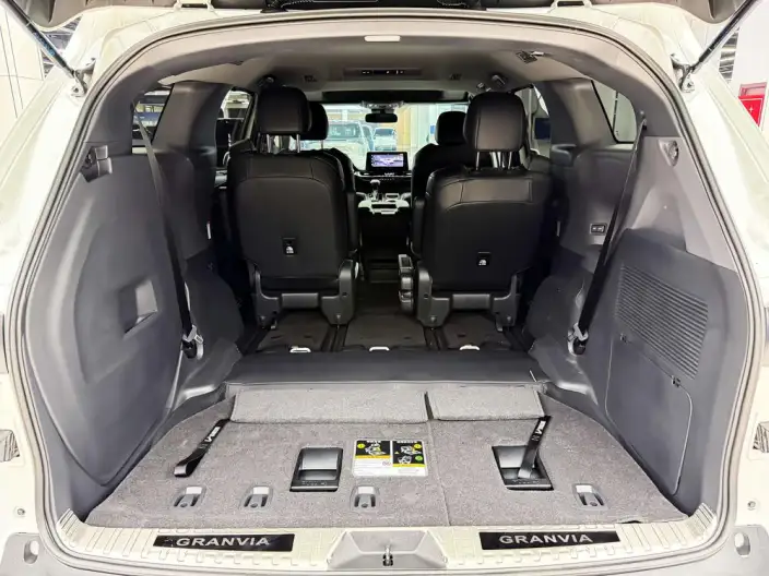 Granvia 2026 Model Intelligent Hybrid 2.5L 2WD Comfort Edition – фото 5
