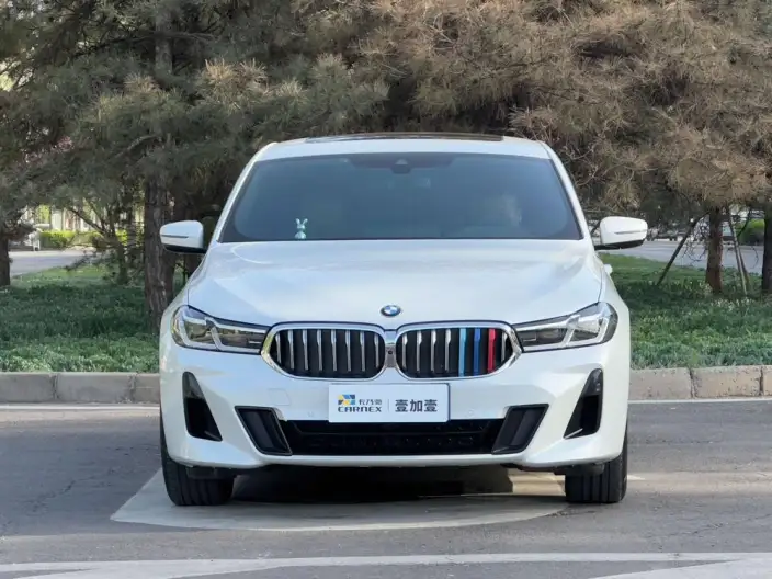 BMW 6 Series GT 2022 Model 630i M Sports Set – фото 2