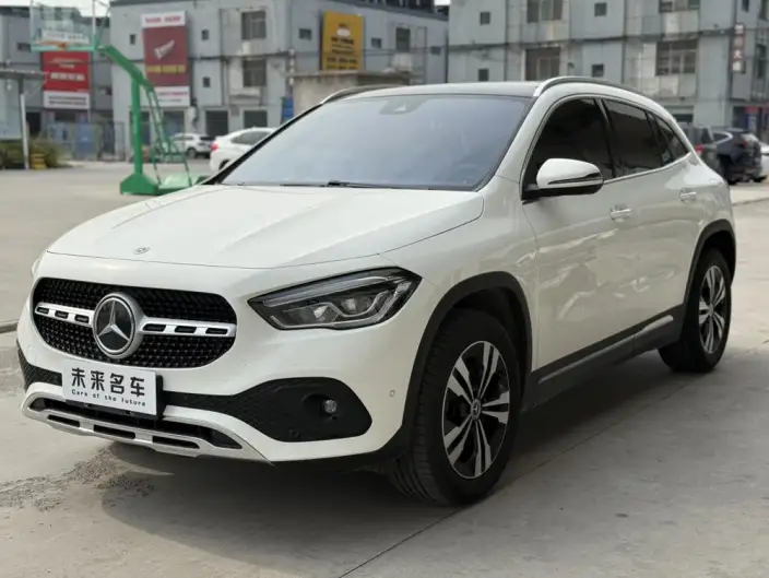 Mercedes-Benz GLA 2022 Model Facelift GLA 200 – фото 1