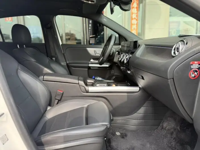 Mercedes-Benz GLA 2022 Model Facelift GLA 200 – фото 7