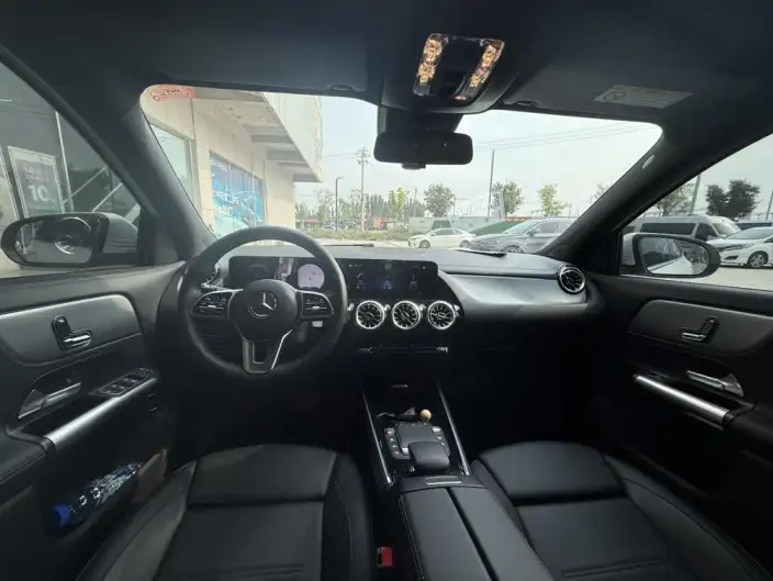 Mercedes-Benz GLA 2022 Model Facelift GLA 200 – фото 8