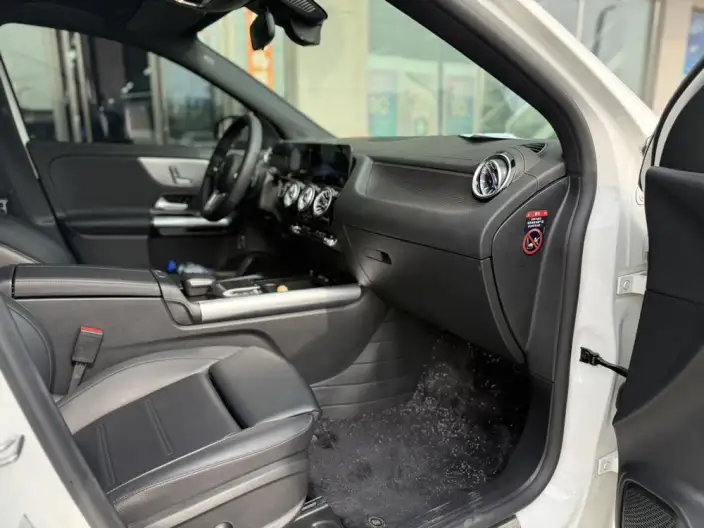 Mercedes-Benz GLA 2022 Model Facelift GLA 200 – фото 15