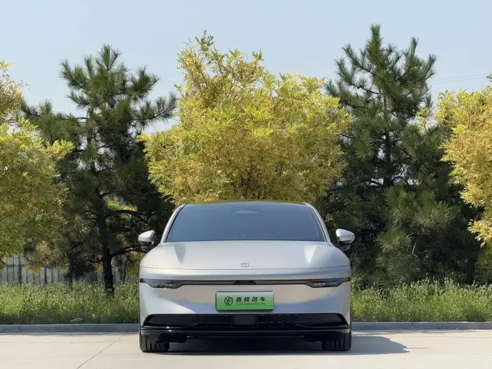 ZEEKR 007 2024 Model Rear Drive Edition 100kWh – фото 2