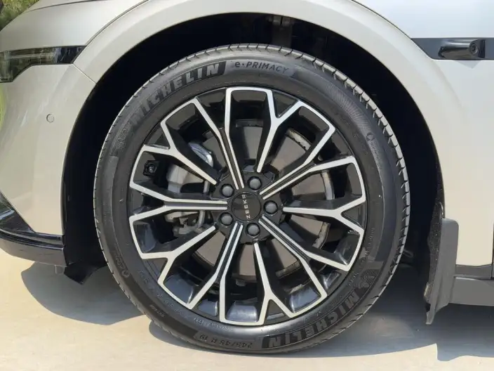 ZEEKR 007 2024 Model Rear Drive Edition 100kWh – фото 17
