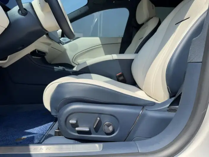ZEEKR 007 2024 Model Rear Drive Edition 100kWh – фото 22