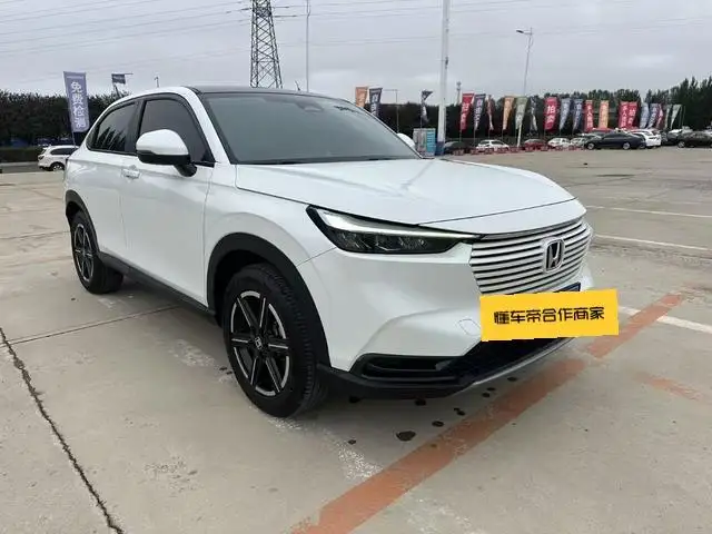 Honda Vezel 2023 Model 1.5L CVT Technology Edition – фото 3