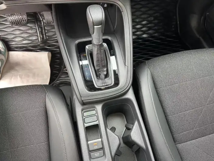 Honda Vezel 2023 Model 1.5L CVT Technology Edition – фото 18