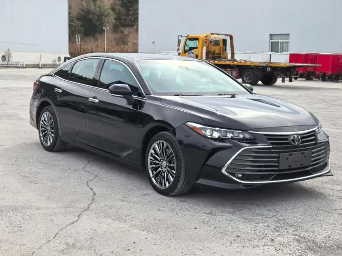 Toyota Avalon 2022 Model 2.0L Deluxe Edition – фото 3