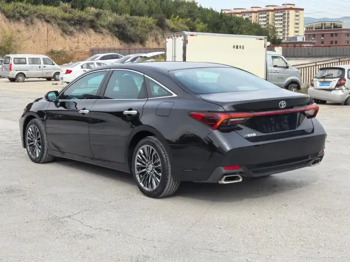 Toyota Avalon 2022 Model 2.0L Deluxe Edition – фото 4