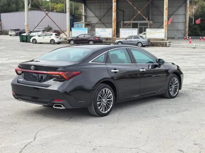 Toyota Avalon 2022 Model 2.0L Deluxe Edition – фото 6
