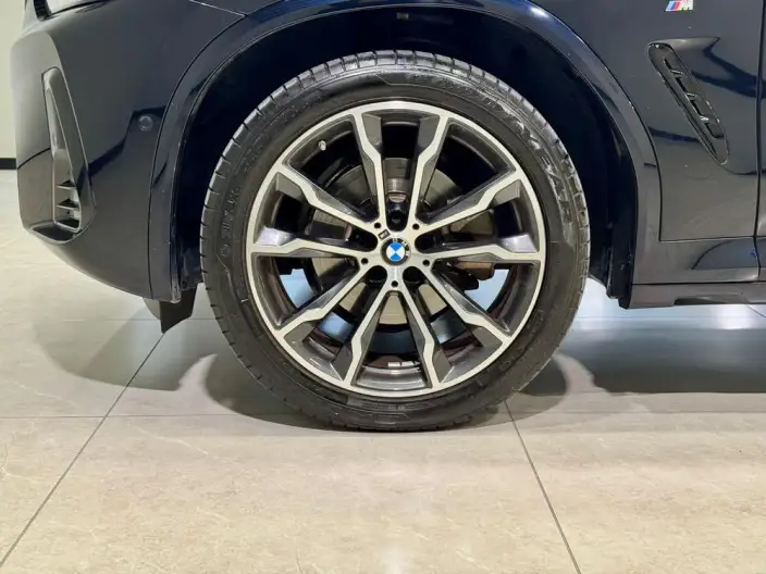 BMW X3 2023 Model xDrive30i Leading Model M Night Set – фото 12