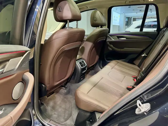 BMW X3 2023 Model xDrive30i Leading Model M Night Set – фото 28