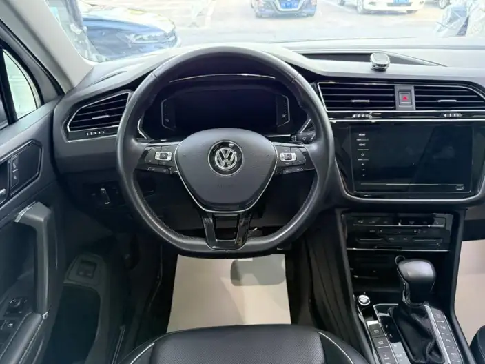 Volkswagen Tiguan L PHEV 2020 Model 430PHEV Plug-in hybrid Ultimate Edition – фото 11