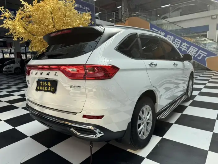 Haval M6 2023 Model PLUS 1.5T DCT Luxury Smart Connect Model – фото 6