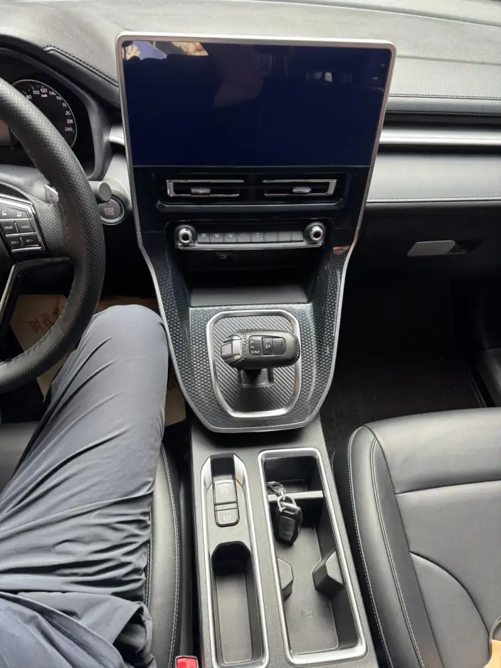 Haval M6 2023 Model PLUS 1.5T DCT Luxury Smart Connect Model – фото 13