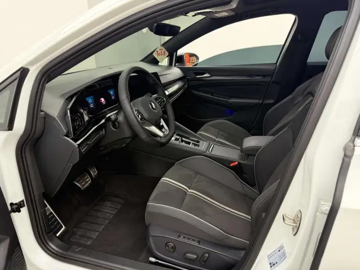 Volkswagen Golf 2023 Model Facelift 280TSI DSG R-Line – фото 13