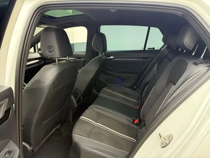 Volkswagen Golf 2023 Model Facelift 280TSI DSG R-Line – фото 14