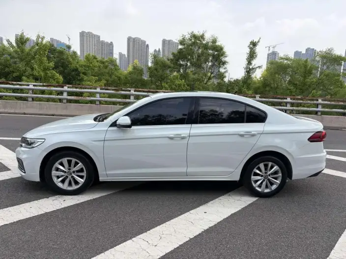 Volkswagen Bora 2021 Model 1.5L Automatic Elite Zhilian Edition – фото 4