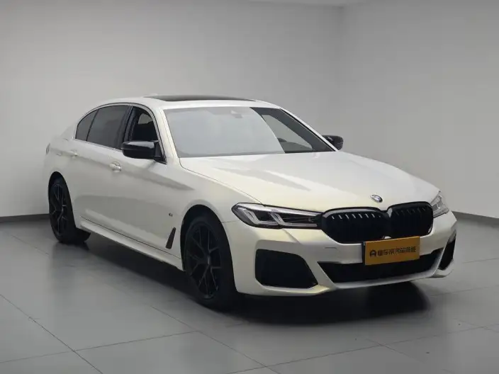 BMW 5 Series 2021 Model Facelift 525Li M Sports Set – фото 3