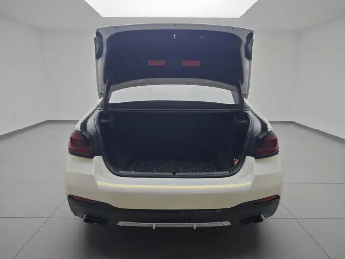 BMW 5 Series 2021 Model Facelift 525Li M Sports Set – фото 20